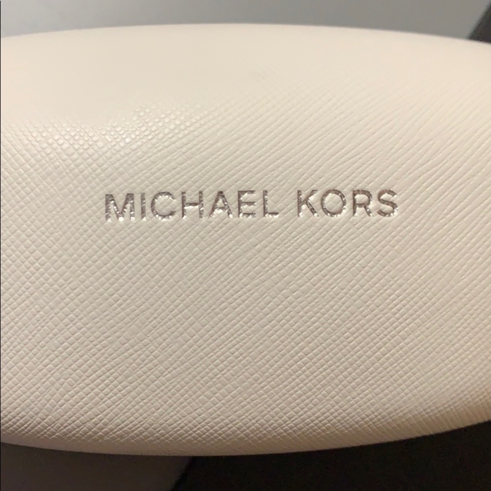 Micheal kors sunglasses